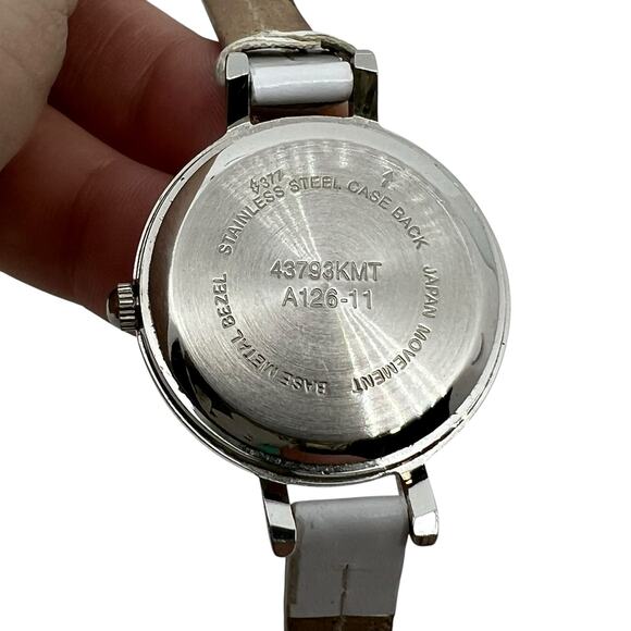 Quartz White Dial Watch with White Leather Strap – Untested, May or May Not Work - Picture 4 of 5